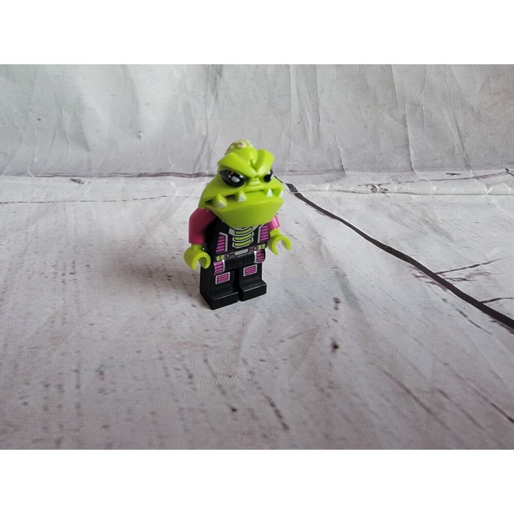 LEGO Alien Trooper Minifigure Conquest Space